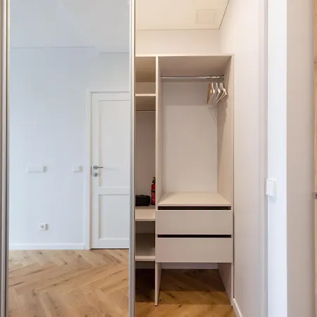 דירה Stylish Simplicity - 1bdr Cozy In