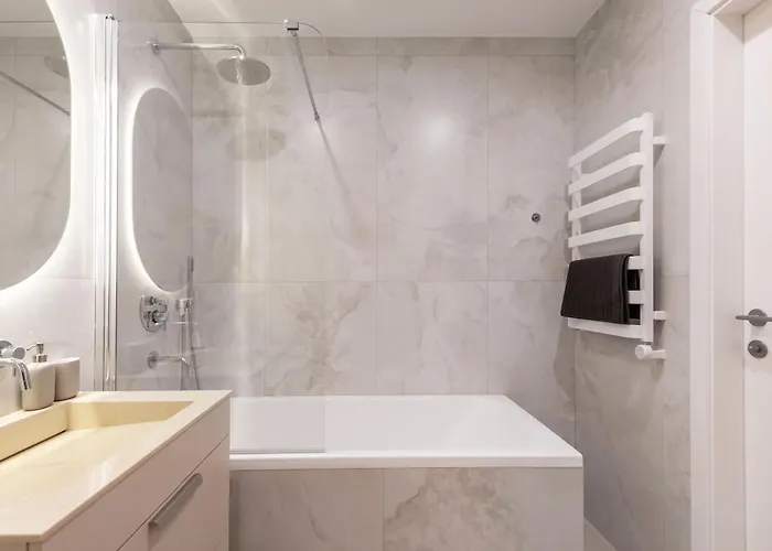 Stylish Simplicity - 1bdr Cozy In *