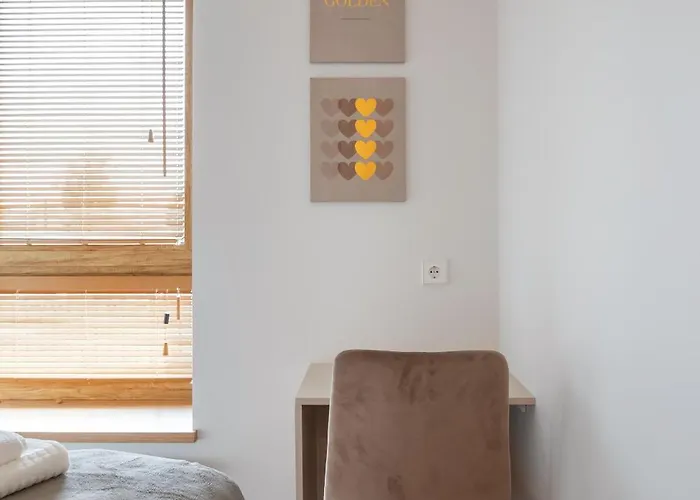 Stylish Simplicity - 1bdr Cozy In Apartment Wilna